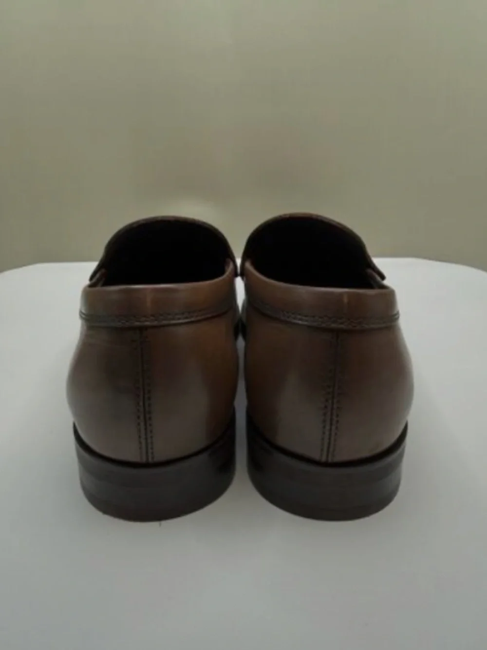 Tod's Men's Penny loafers Sz 9  cacao brown leather MSRP $1150